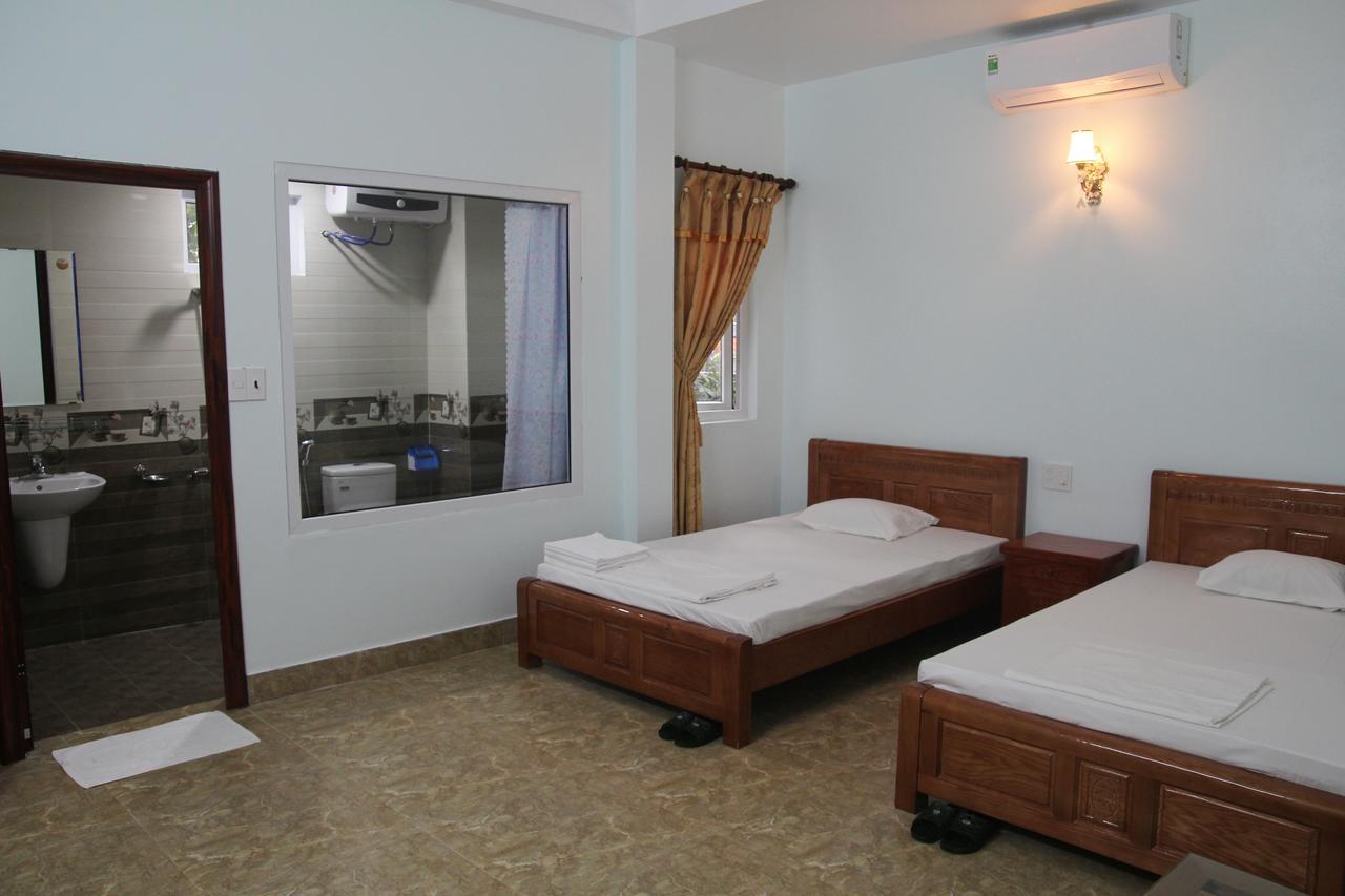 Hoang Yen Guesthouse Ha Long Bagian luar foto