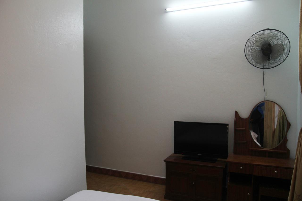 Hoang Yen Guesthouse Ha Long Bagian luar foto